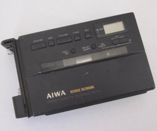 【使えたらラッキー♪】AIWA HS-F50 カセットプレーヤー 誠実】 使えたらラッキー♪】AIWA HS-F50 カセットプレーヤー
