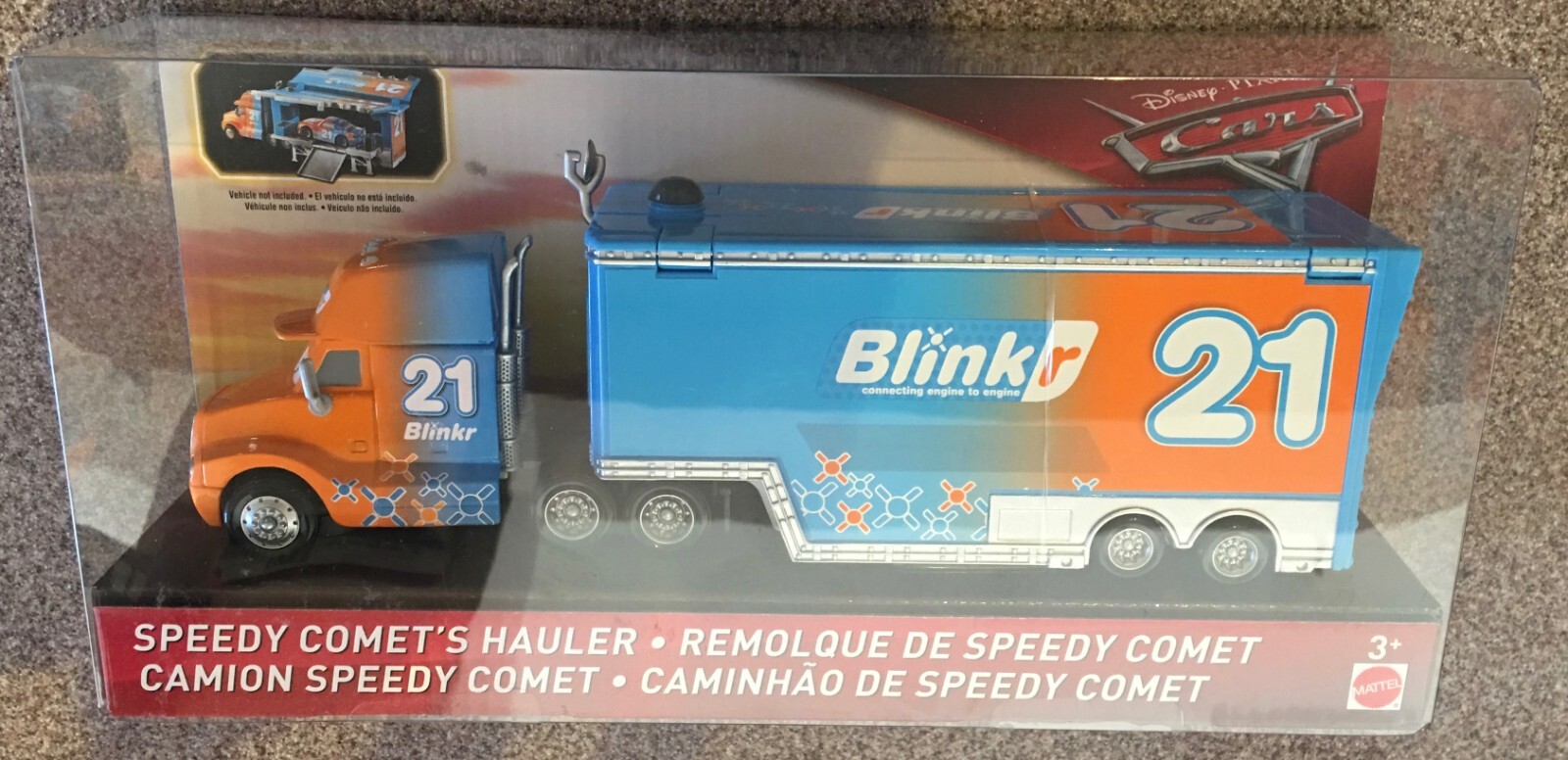 Disney Pixar Cars Speedy Comet's #21 Hauler Blink r NIB