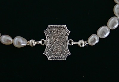 Edwardian engraved floral sterling charm FW pearl bracelet upcycled vintage 8