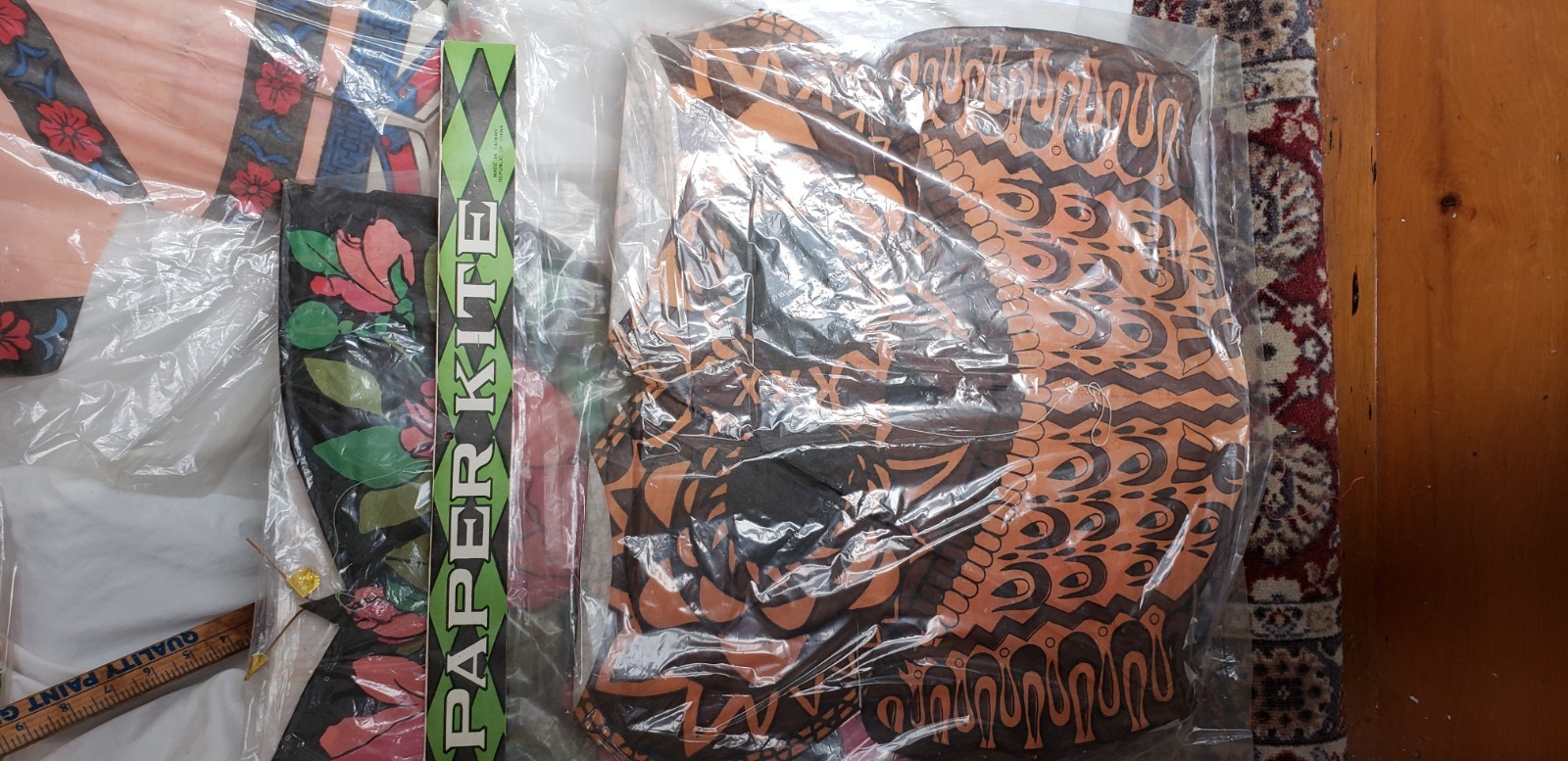 Vintage Assorted paper kites lot of 4 Japanese type # mm 13