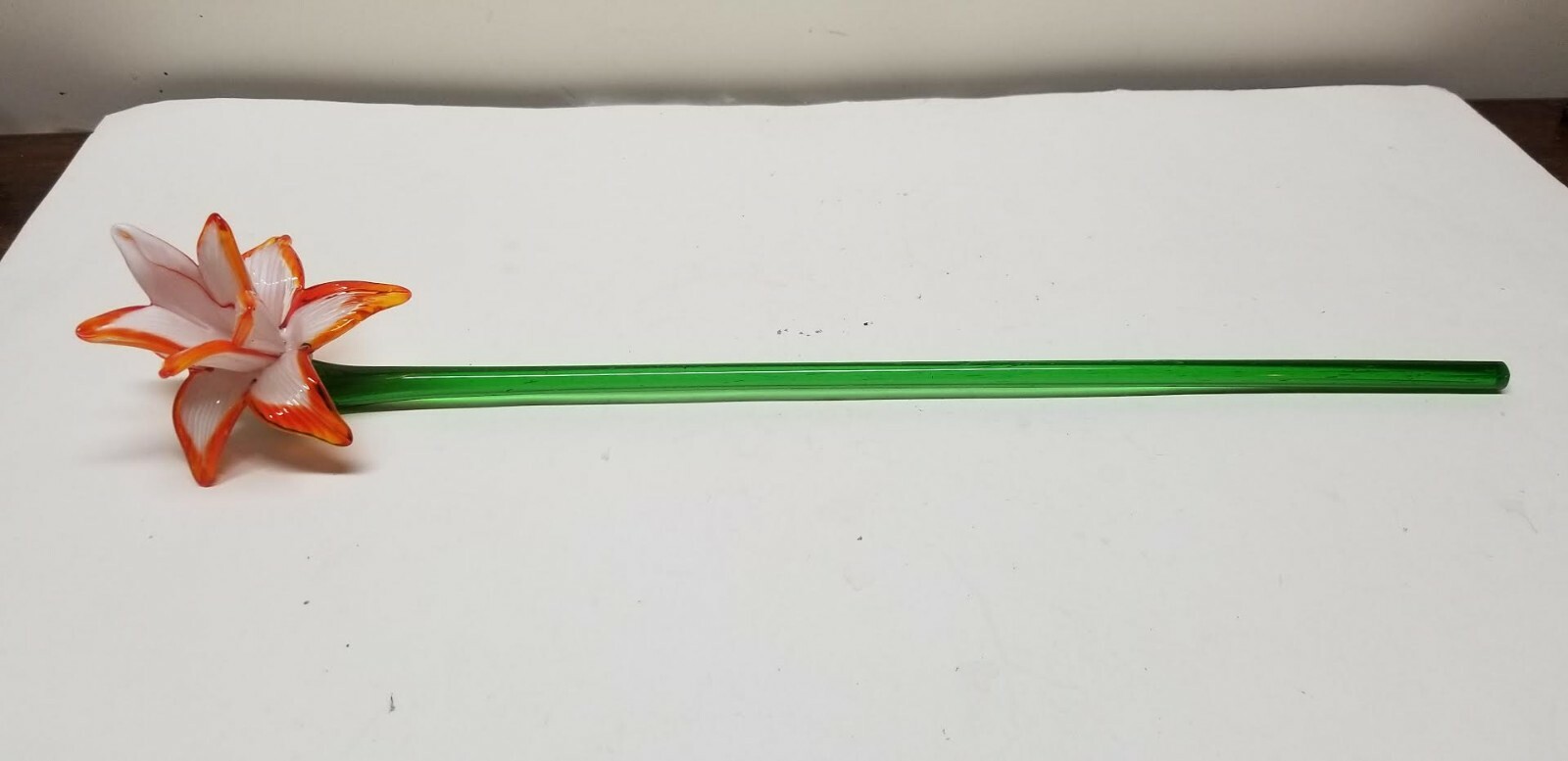 MURANO ART STYLE WHITE ORANGE TIP / TRIM LONG STEM GLASS FLOWER 19 3/4
