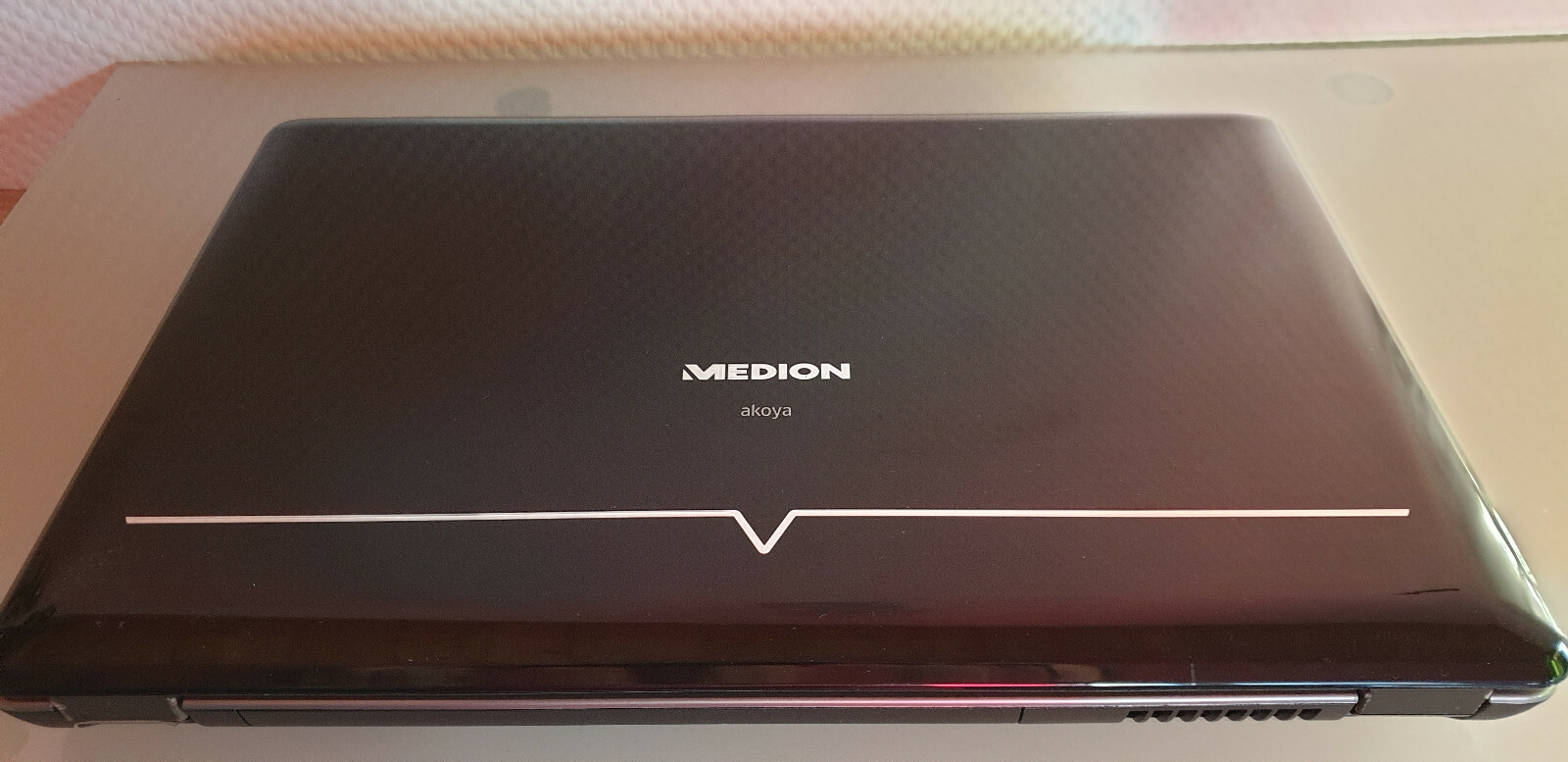 Laptop Medion Akoya 17 Zoll, Intel Prozessor, neuestes Windows 10, Nvidea, 4GB