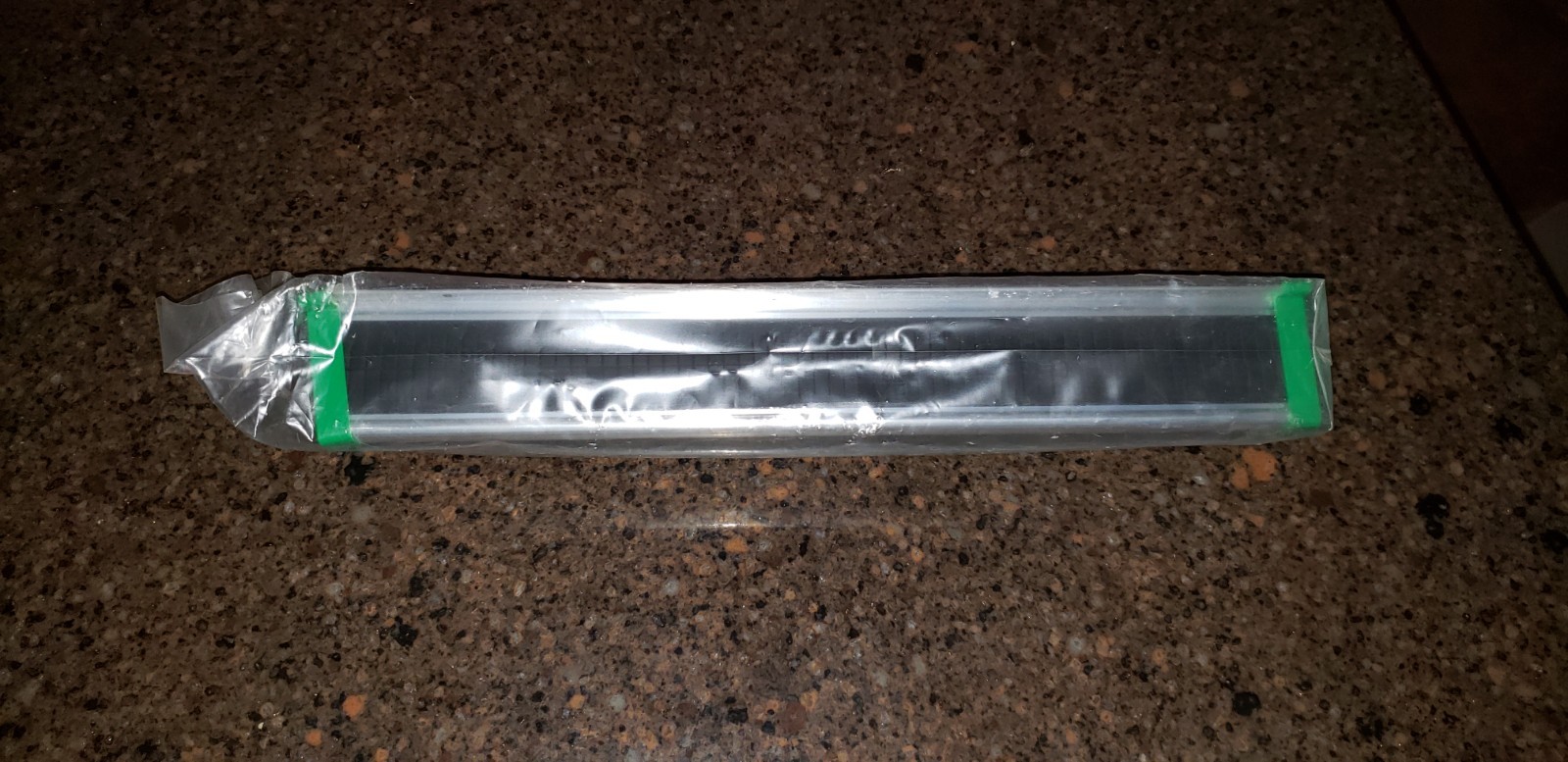 Unger Hold Up Aluminum Tool Rack Holder, 18