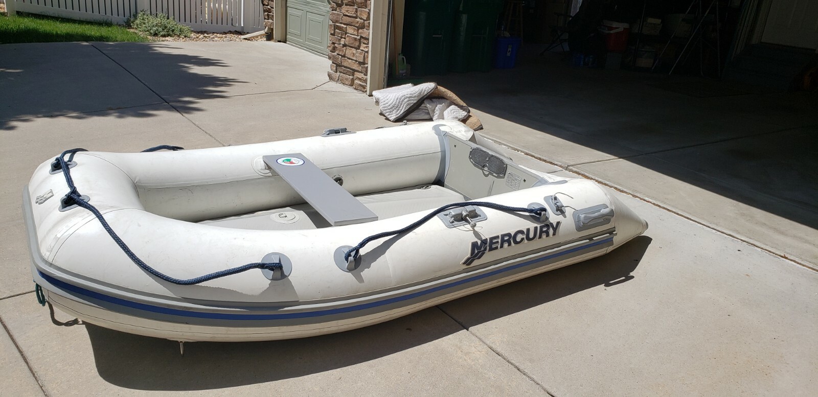 2006 Mercury 270 Inflatable Boat Hypalon/Merc 4 hp,