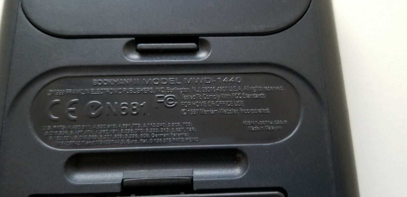 Franklin MWD-1440 Dictionary & Thesaurus w/ Word Games WGM-2037 - New Batteries!
