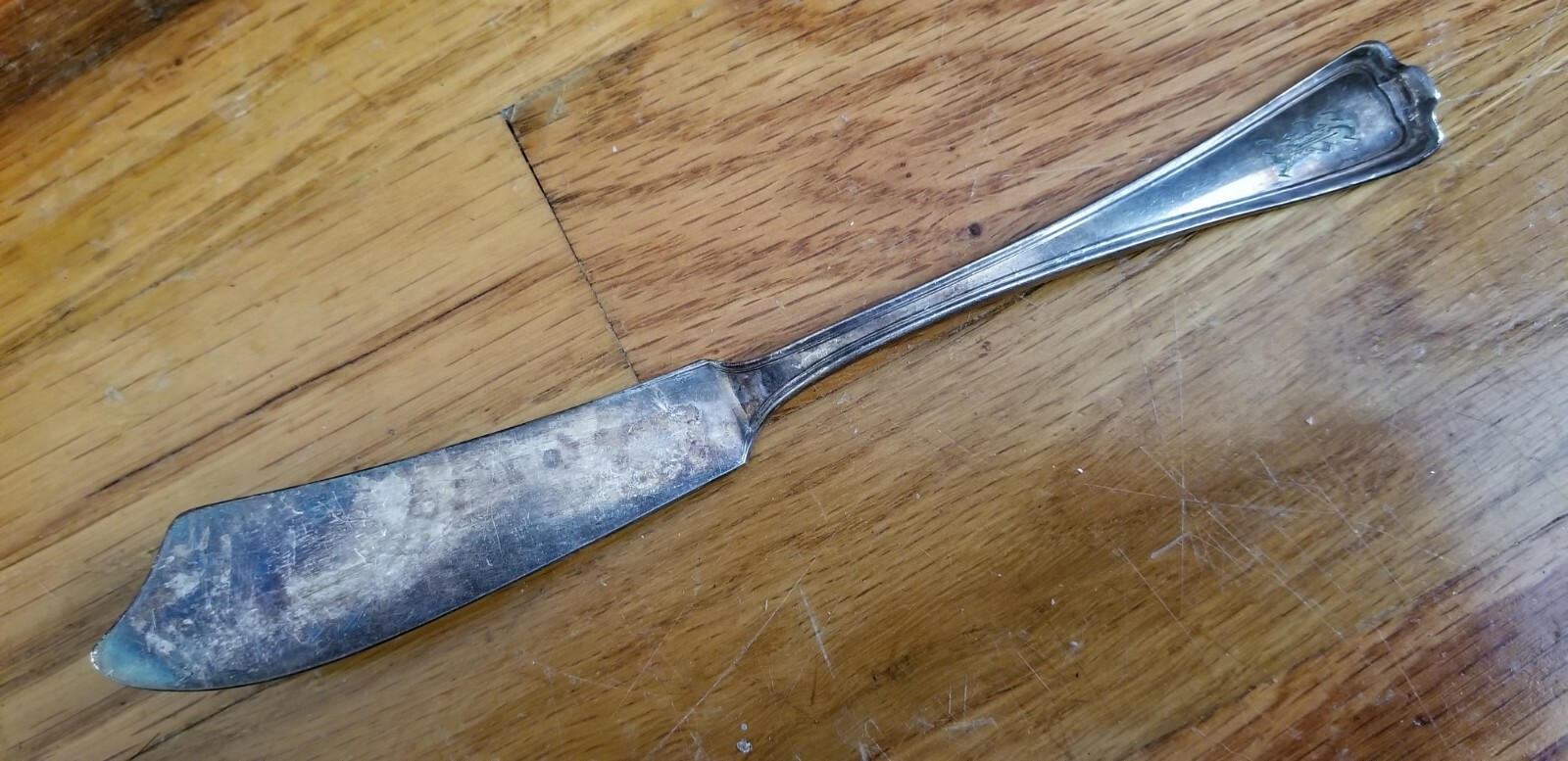 ANTIQUE, VINTAGE COLLECTIBLE KNIFE 7.25