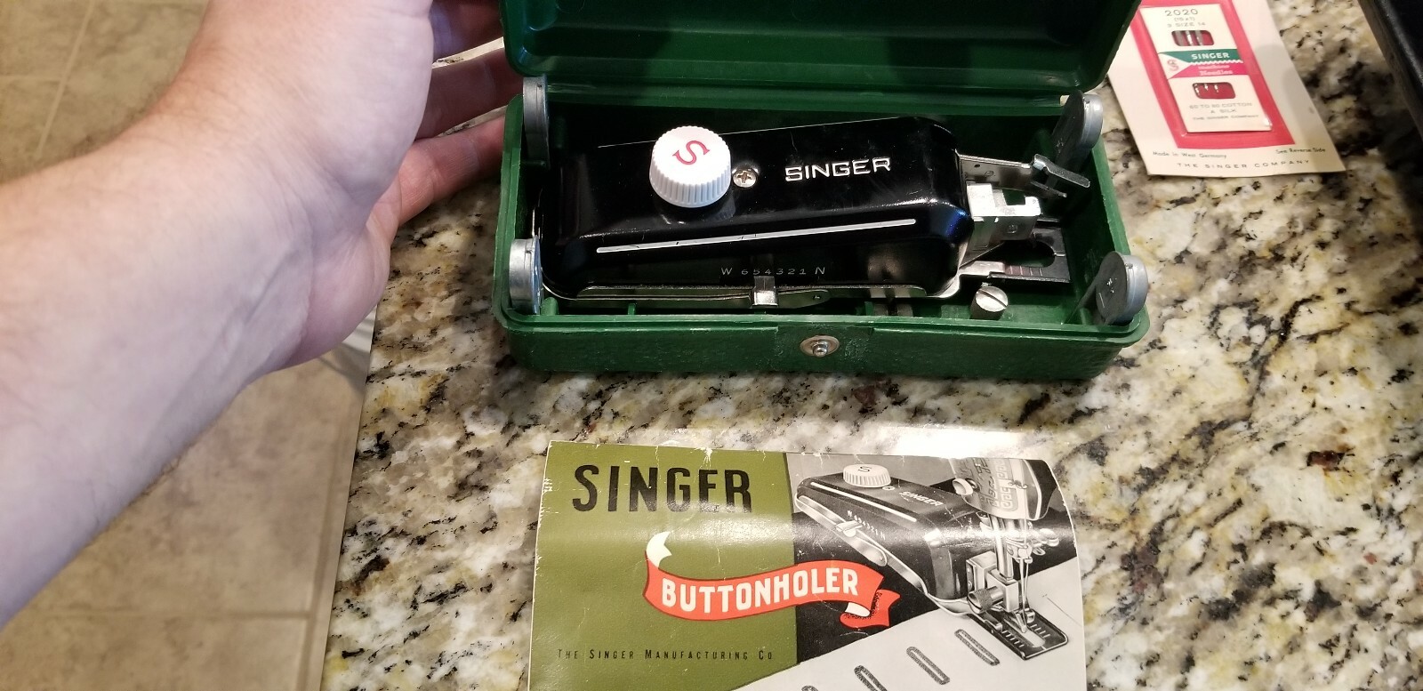 1955 Vintage Singer 221-1 Portable Sewing Machine w/ Extras & Buttonholer