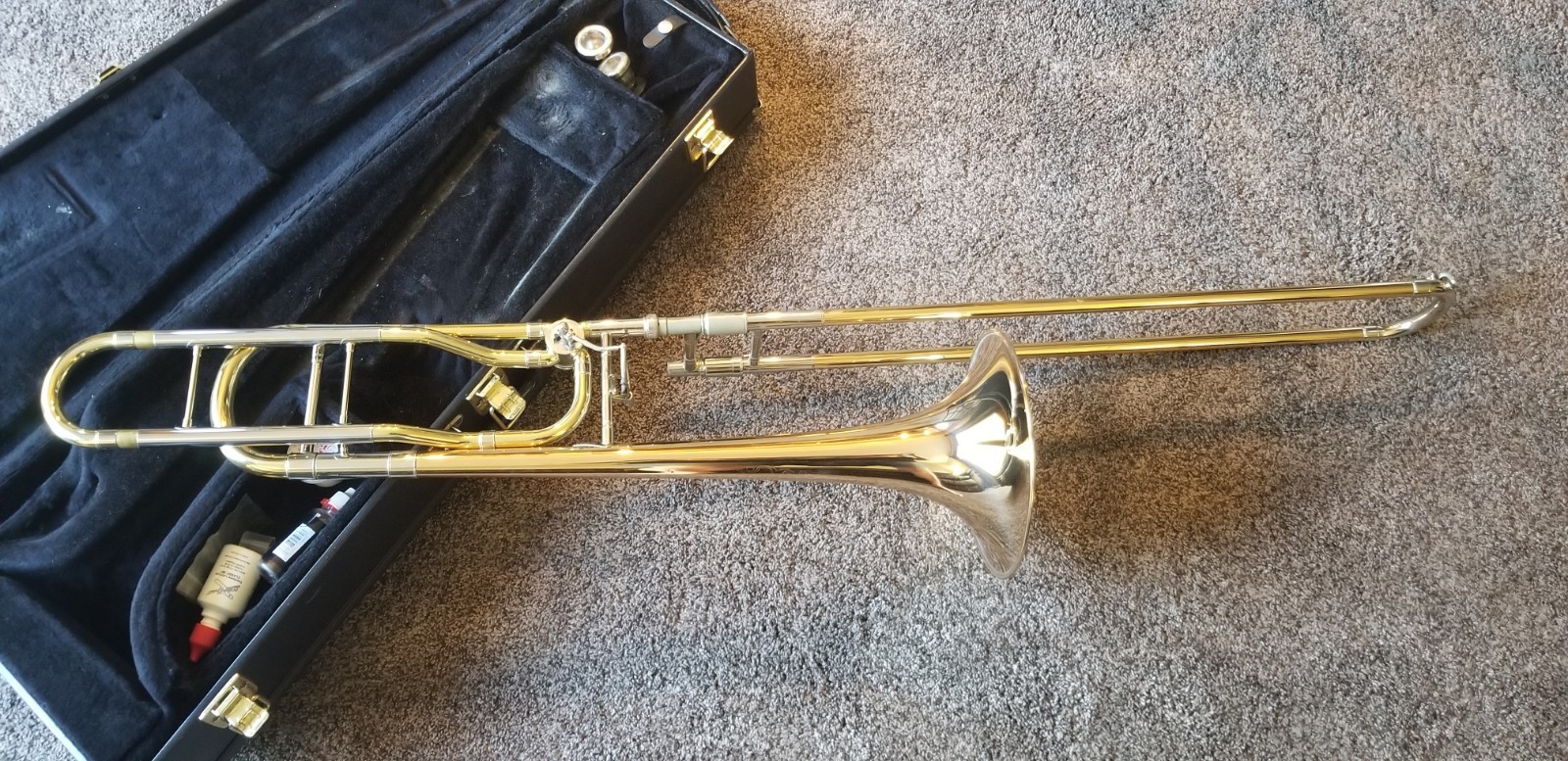 Conn 88H Symphony Trigger Trombone Rose Brass Bell w/ Hard Case