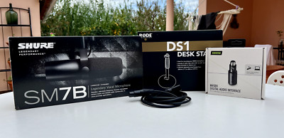 Shure SM7B Cardioid Dynamic Vocal Microphone + Rode DS1 + MVX2U +XLR cable