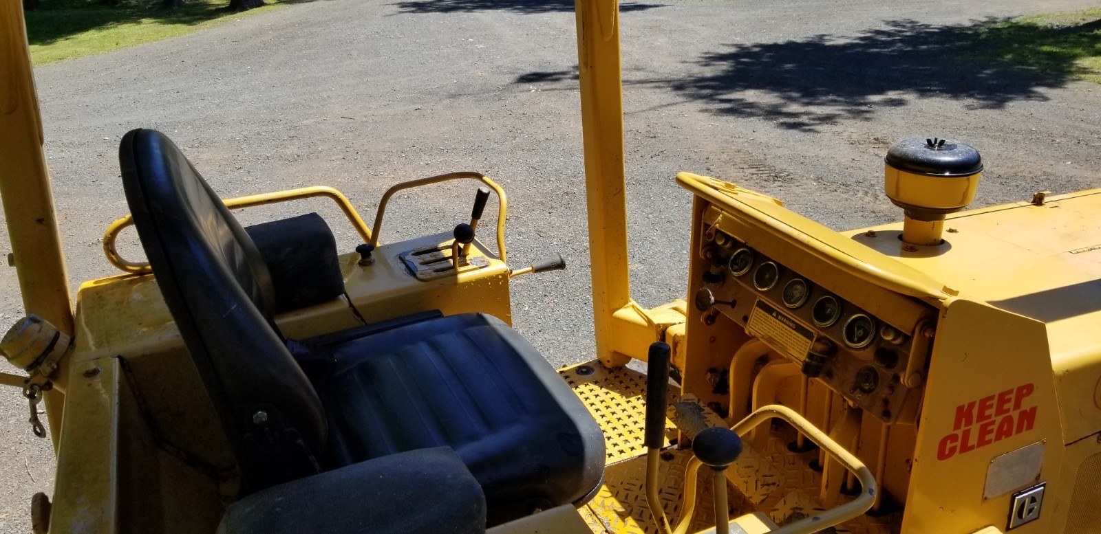 CAT D3B 1987 Bulldozer 6 Way Diesel Crawler Tractor Machine