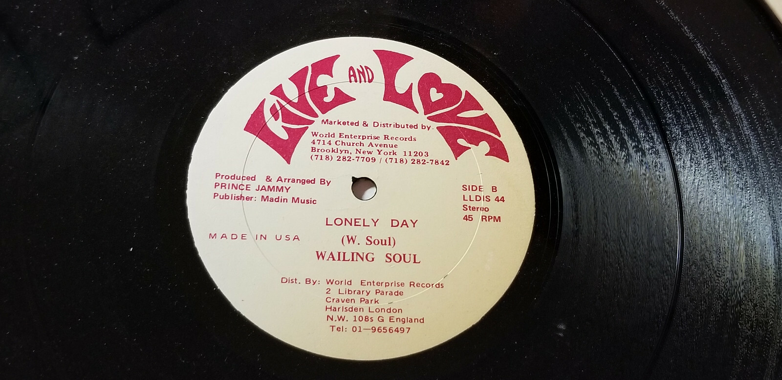 英12” Wailing Souls Dog Bite / Lonely Day LLD42A Live And Love /00250 WAILING SOULS - LONELY DAY/DOG BITE /REGGAE 12