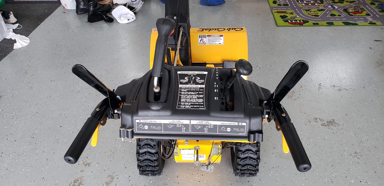 Cub Cadet SWE-524 Snow Blower