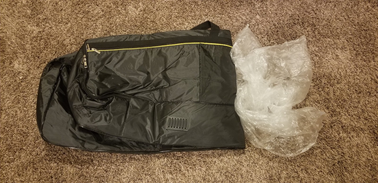 Portable 88-Key Keyboard Electric Piano Padded Case-NEVER USED