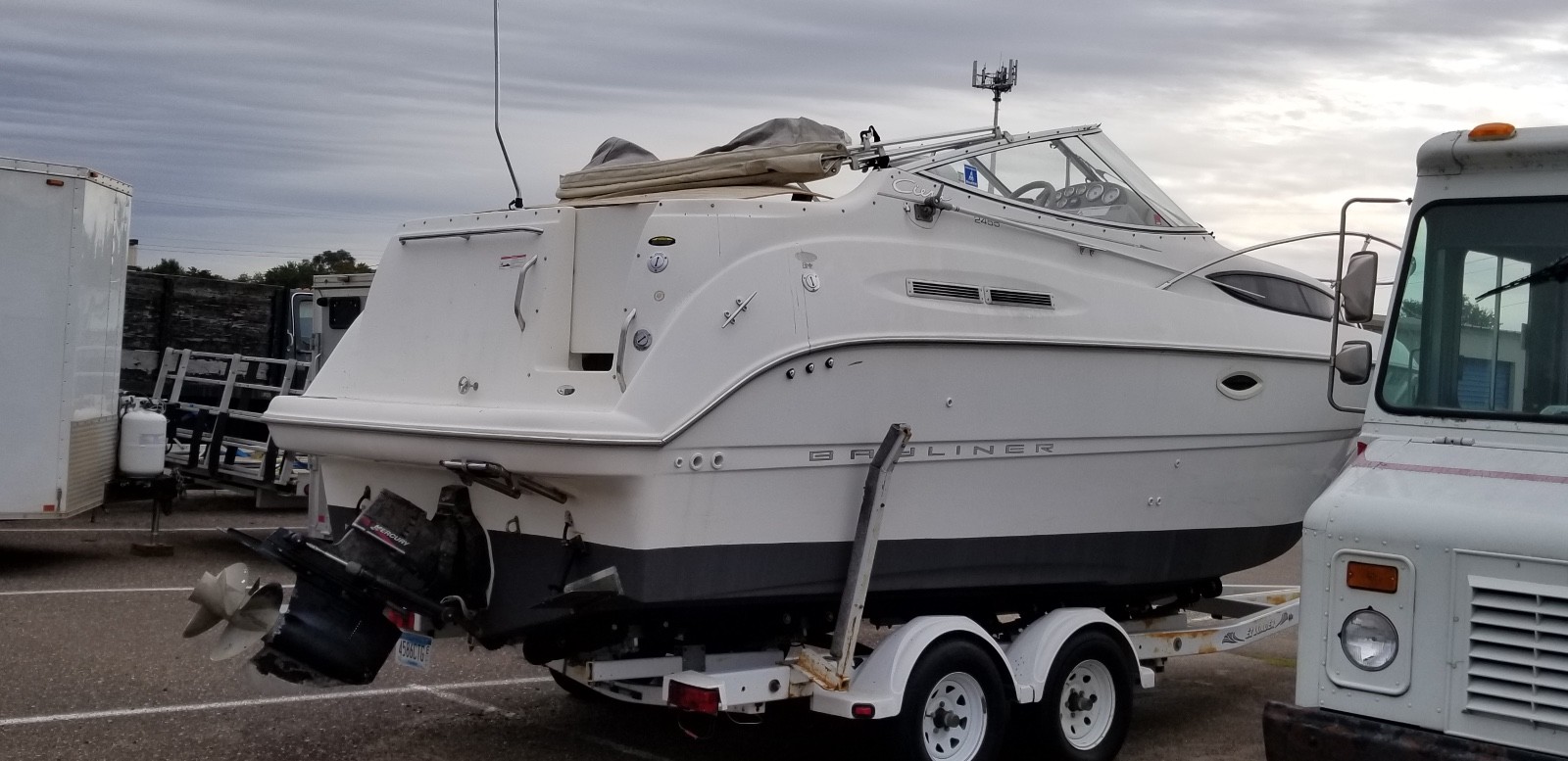 2000 Bayliner Cierra w Motor & Trailer, Cottage Grove MN | No Fees & No Reserve