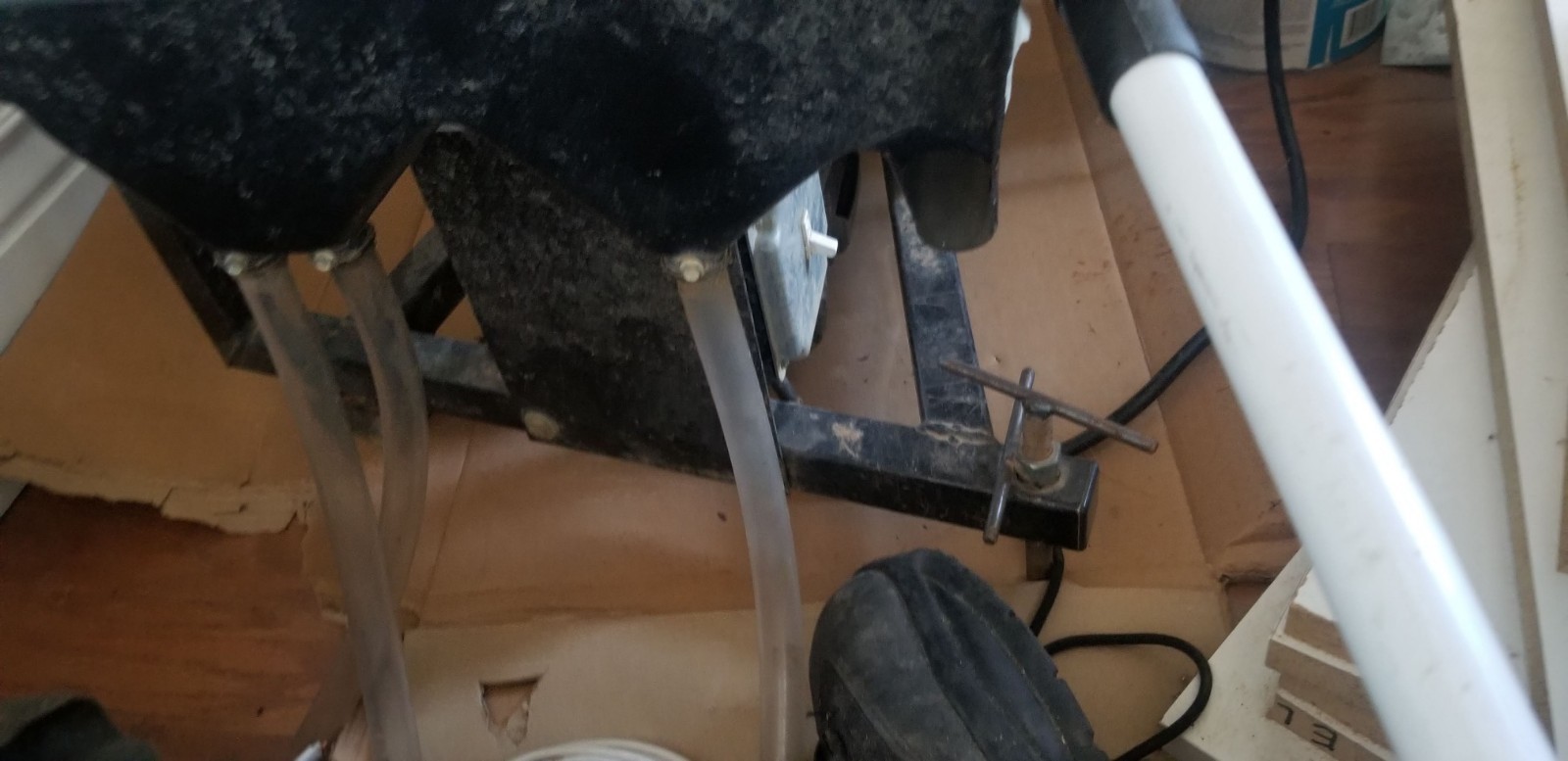 RP4 Gold Shaker Table