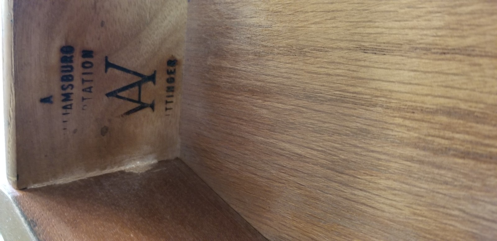 KITTINGER WILLIAMSBURG ADAPTATION PAIR TABLES MAHOGANY