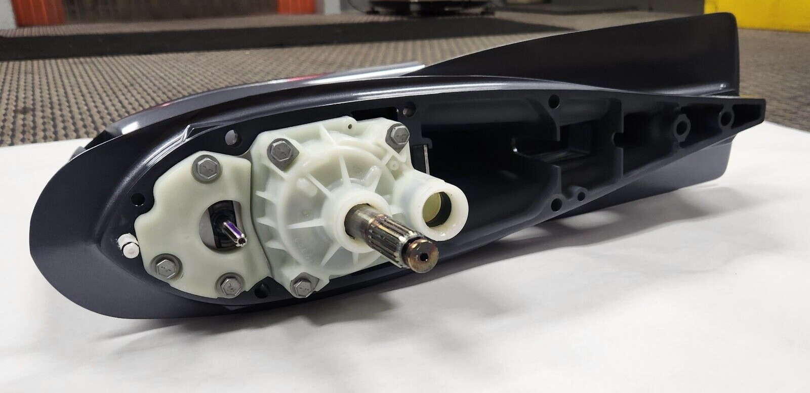 Yamaha Lower Unit F225-F350 4.2L 2021 & Up 6ML-45300-00-8D