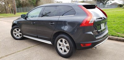 2012 Volvo XC60 Premier Plus 2012 Volvo XC60 3.2 - Premier Plus *** MUST SEE!! ***