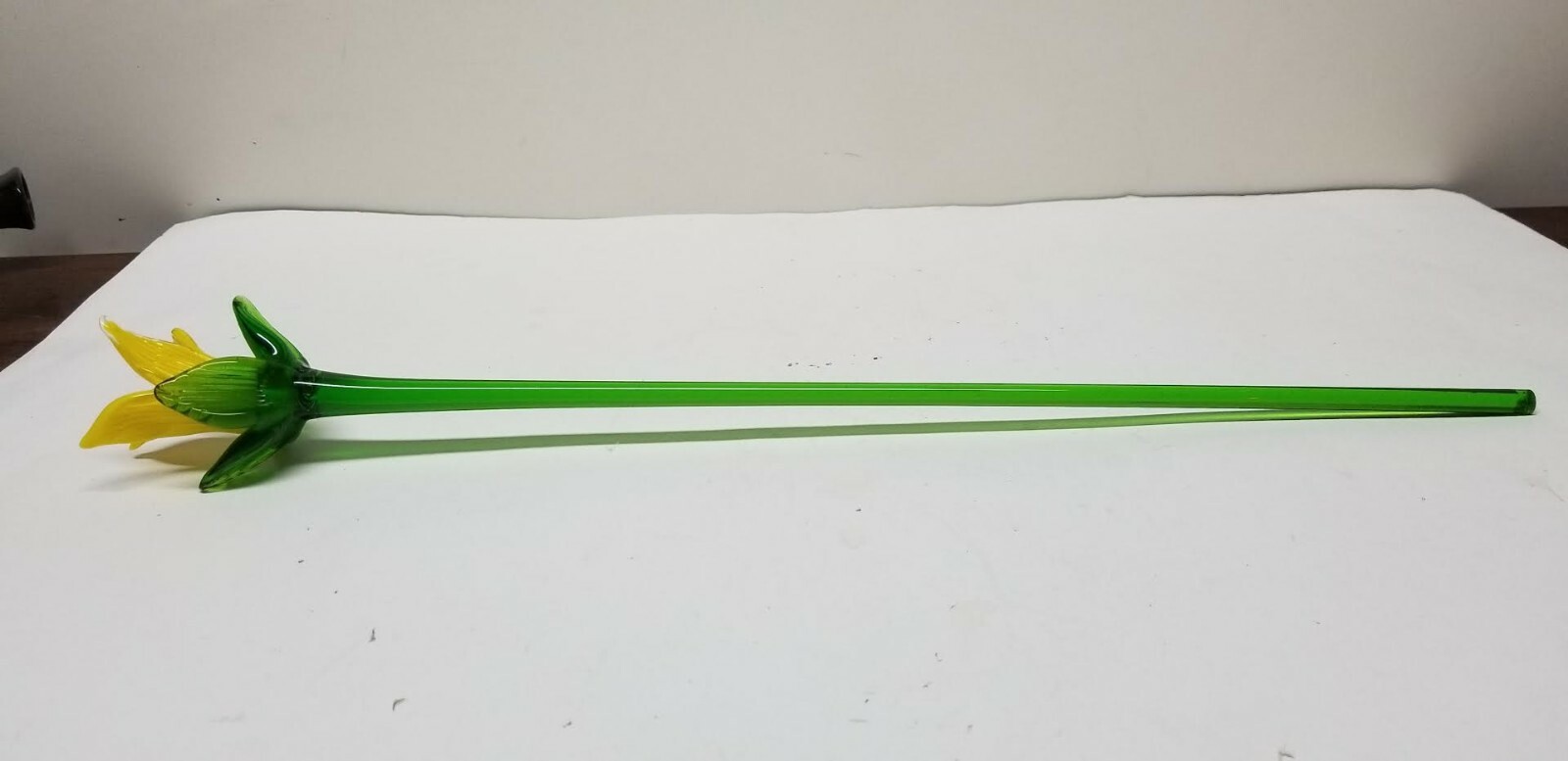 MURANO ART STYLE YELLOW LILY 4 LEAF LONG STEM GLASS FLOWER 19 1/2