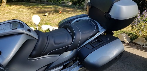 R1200RT ミドルシート　オマケでリヤシート付き R1200RT（2005-） スペックと燃費 年式別モデルカタログ