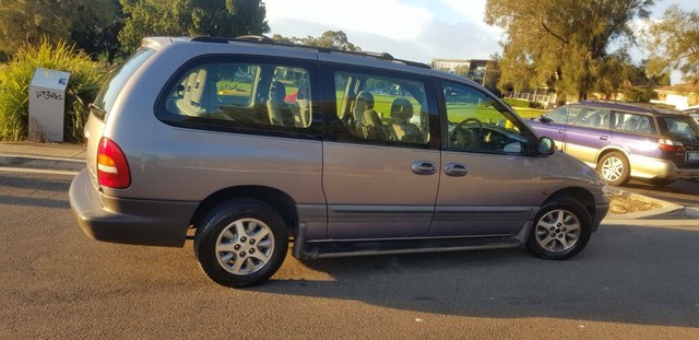 Chrysler voyager gs