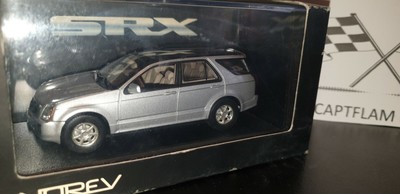Cadillac SRX Norev 910005 1/43 2004 Diecast Model Car