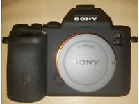 Sony Alpha 7 24.3MP Digital Camera - Black (Kit w/ FE 28-70mm OSS Lens)