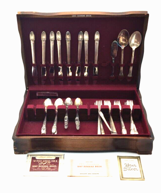 ミロ ロラン・ペンローズ Wm. Rogers & Son Exquisite 1940 Silverplate Flatware Set 47