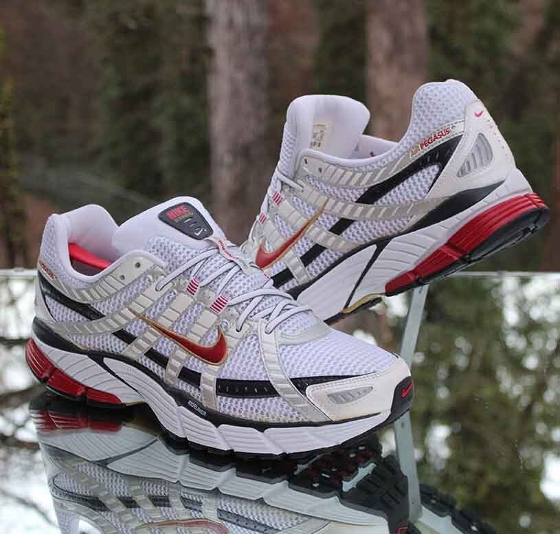 Nike BOWERMAN series / ホワイトグリーン VINTAGE Nike Pegasus 25 Bowerman Series Sneakers Size 6