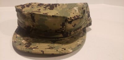 New USN NWU Type III Digital Woodland Utility 8 Point Cap Hat Size 7 1/4 AOR2