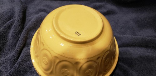 Vintage Mason Cash & Co.? 10 Inch Bowl Yellow/Tan and White
