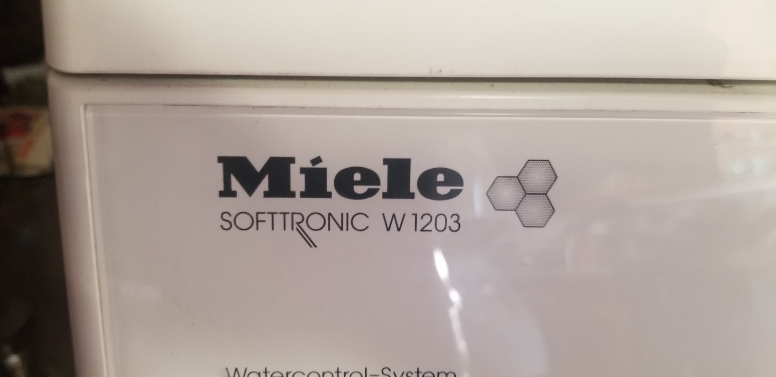 Miele W1203 ,  60 HZ Front Loading Washer ,  15 Amps/240 Volts , White