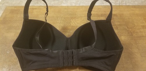 Le Mystere Dream Tisha Seamless Tshirt Bra 9955 BLACK 34E Pre-owned