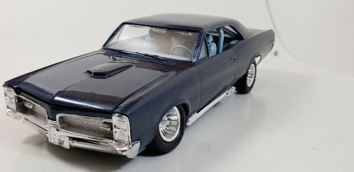 MPC 1967 Pontiac GTO Custom built kit 1/25