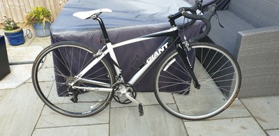 Giant Defy 4 road bike, XS frame, good condition 