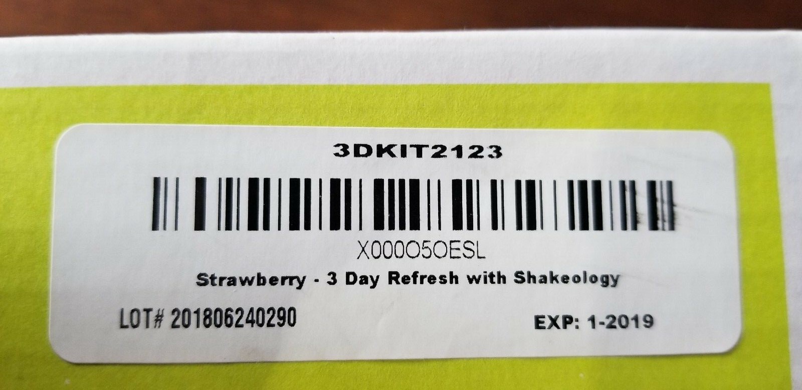 3 Day Refresh complete kit w/ Shakeology (Strawberry Flavor) Sealed