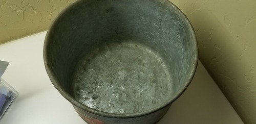 GRANITEWARE GALVANIZED HEAVY NESCO POT/PLANTER