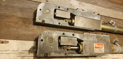 2 KAWNEER HUSKY REPLACEMENT  CONCEALED DOOR CLOSER