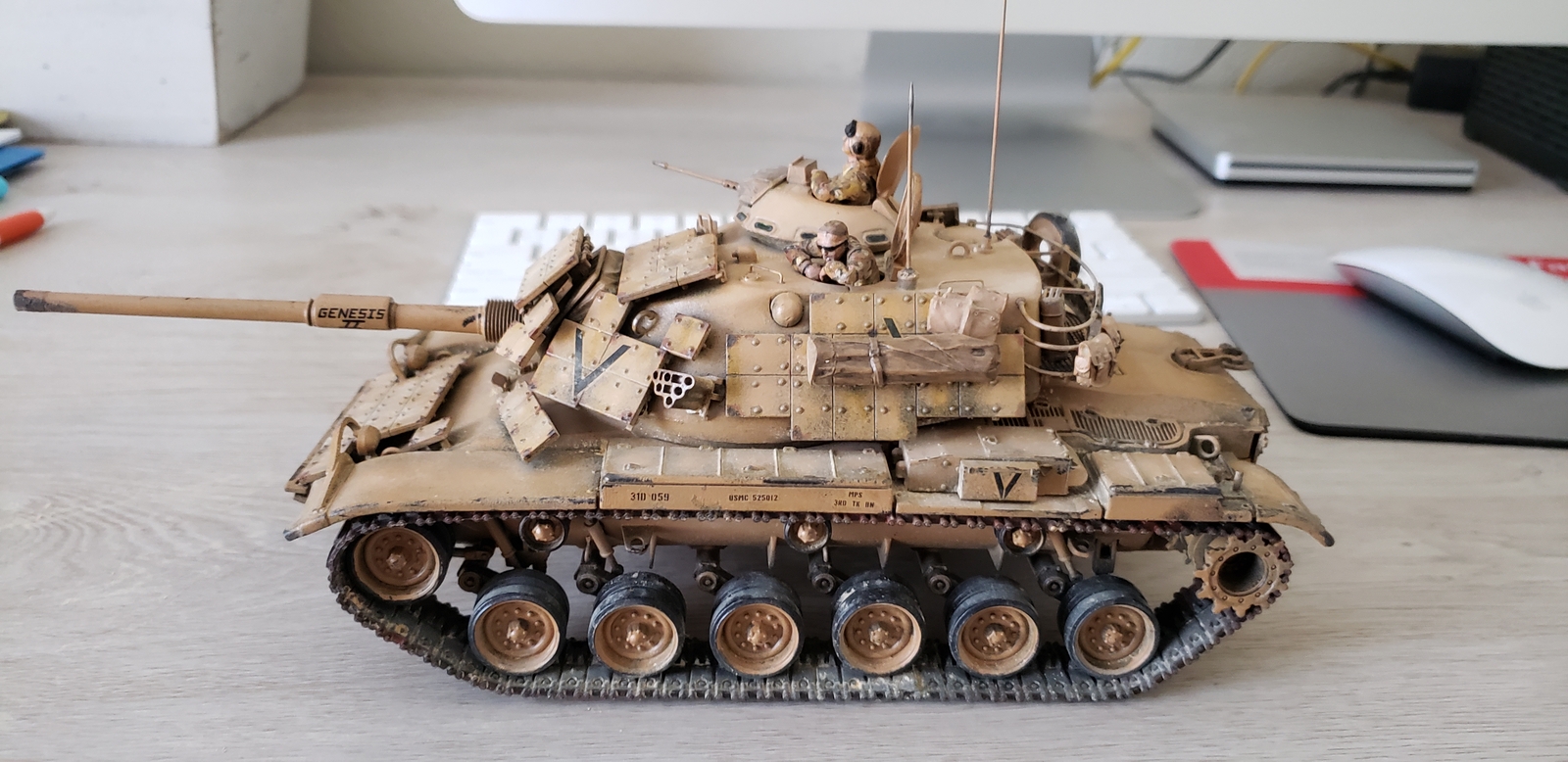 Tamiya 35157 1/35 Model Kit U.S Marine M60A1 Main Battle
