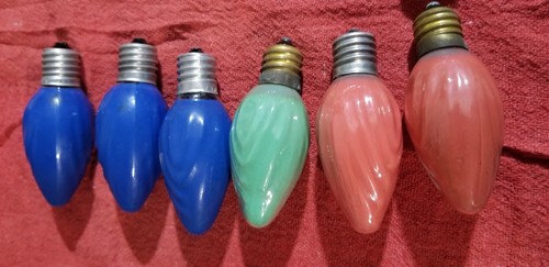 VINTAGE CHRISTMAS LIGHTS GE SWIRL C-9 C9 12 CERAMIC COATED BULBS RARE OLD USA
