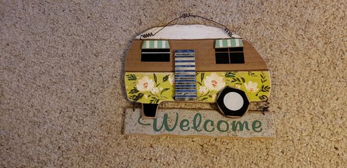 Camper RV Welcome Rustic Wood Sign Flower Design 9 1/2