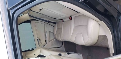 image 3 of interior