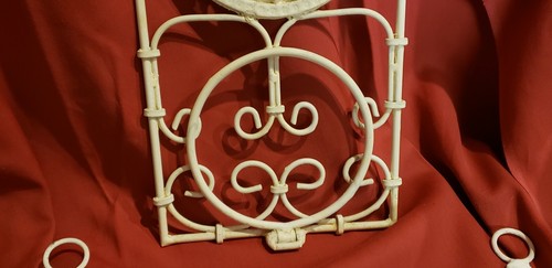 Lot 3: Metal WALL MOUNT HANGER & Metal PLANT HOLDERS White