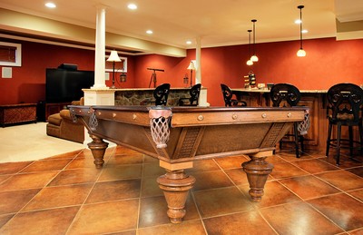 Tables 9 Foot Pool Table