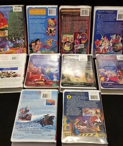 Lot of 10 Walt Disney VHS Tapes: Cinderella, Snow White, Aladdin, Toy Story ++++
