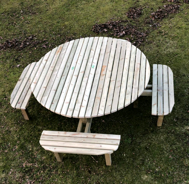 Round Picnic Table for sale in UK View 22 bargains