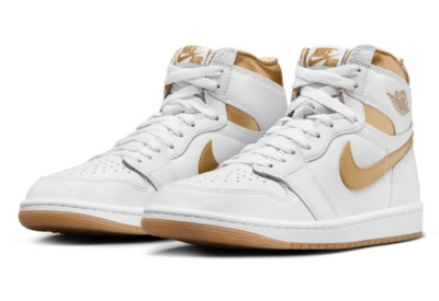 Nike Air Jordan 1 Retro High OG 'Metallic Gold' Women's Sneakers FD2596-107 NEW