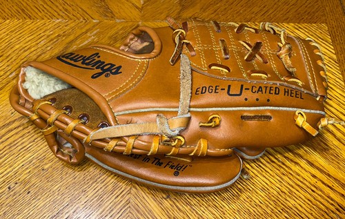 Rawlings Youth Baseball Glove RBG154 Edge-U-Cated Heel Mike