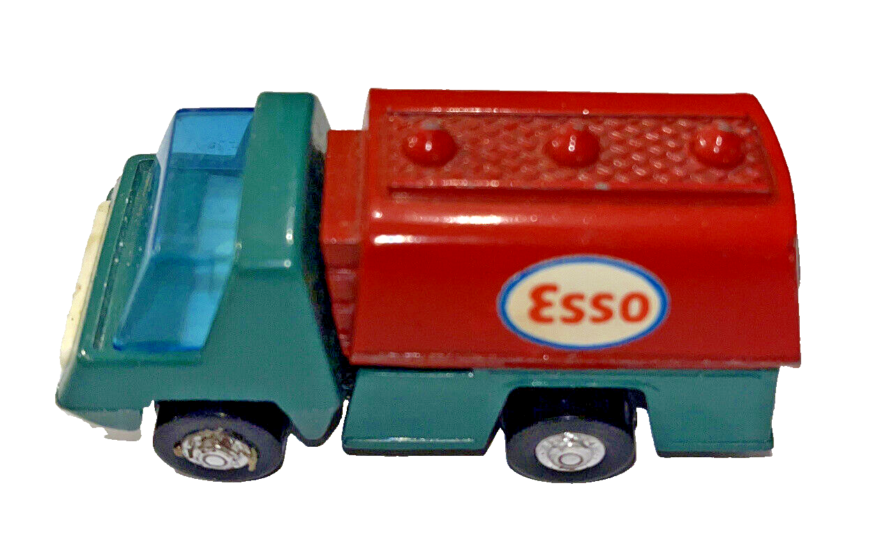 playart B-36 タンクローリー ESSO Vintage Playart Esso Tanker Gas Truck, Hong Kong, Diecast