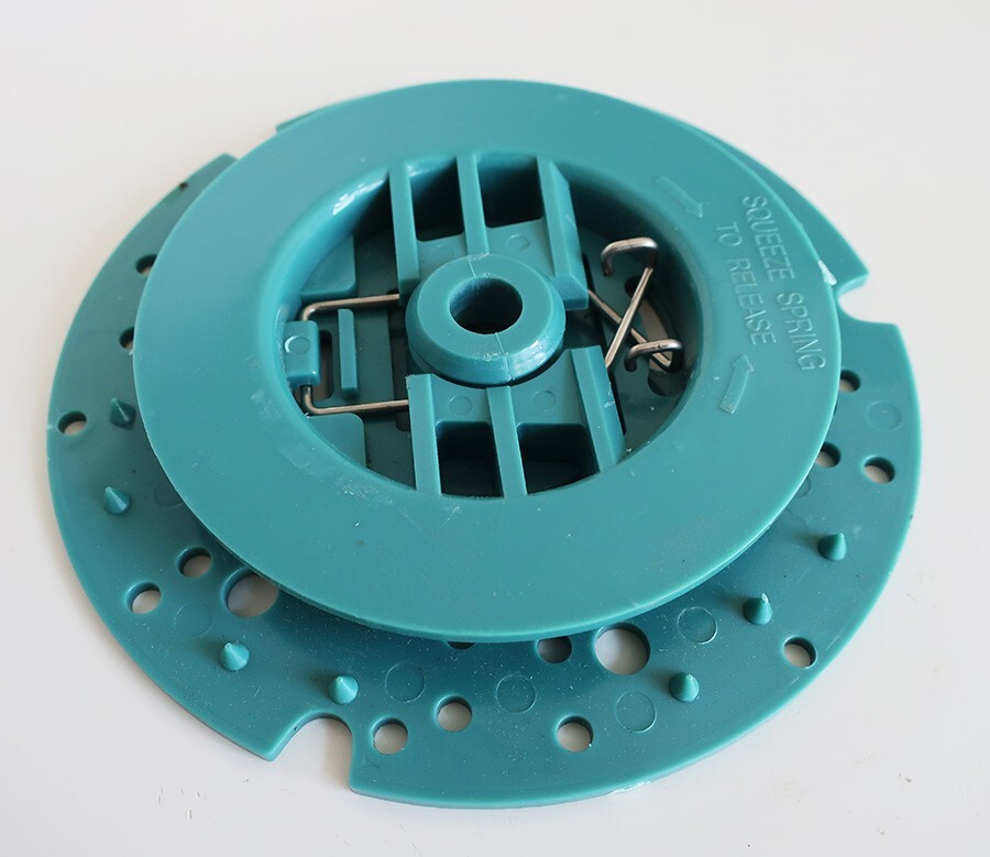 PAD HOLDER FOR VARIOUS WALK BEHIND SCRUBBERS,REPLACES TENNANT 370095,3090, 99691